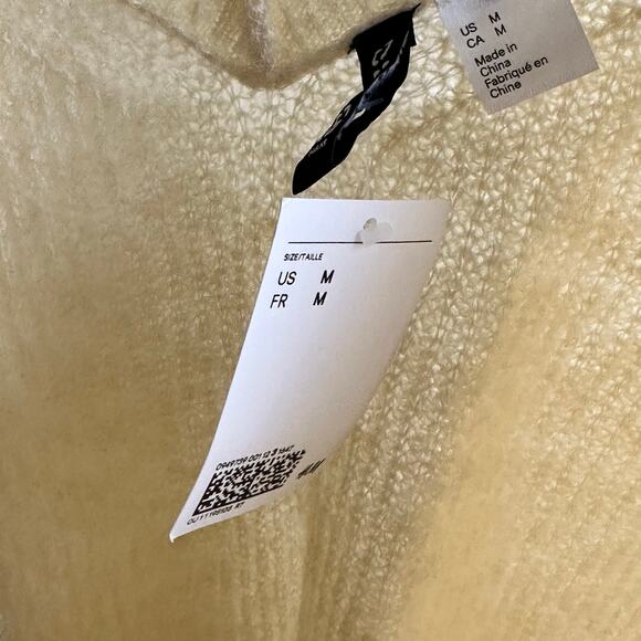 H&M Divided V-Neck Oversized Sweater NWT - Picture 7 of 8